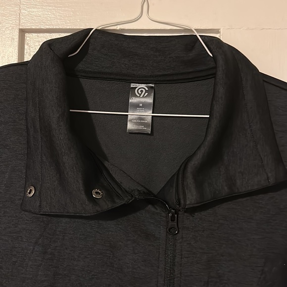 Champion zip up - Picture 2 of 4